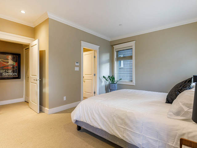 2115 macdonald st vancouver west side kitsilano