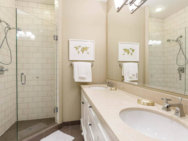 2115 macdonald st vancouver west side kitsilano