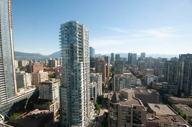Furnished 2-bedroom + den with stunning city view. - 3301 - 1351 Continental Street, Vancouver Downtown