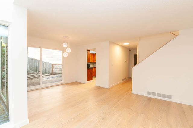 1484 ross rd north vancouver westlynn