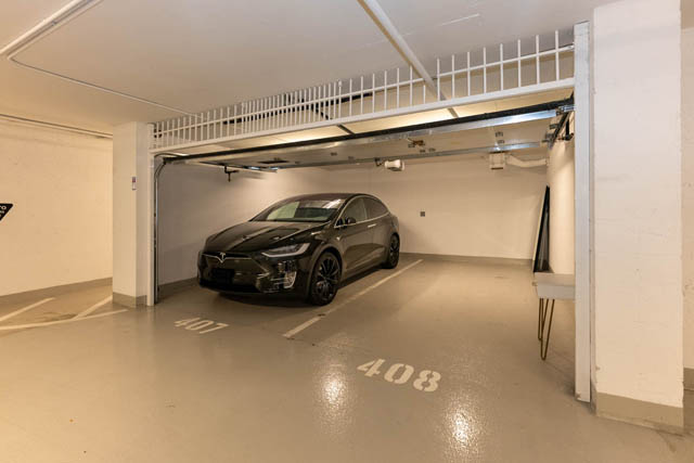 2 bedroom den