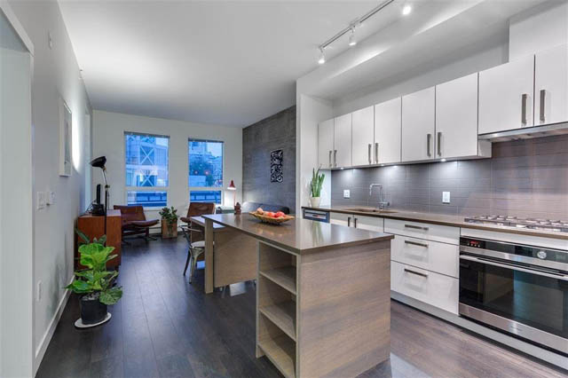 relocating to vancouver