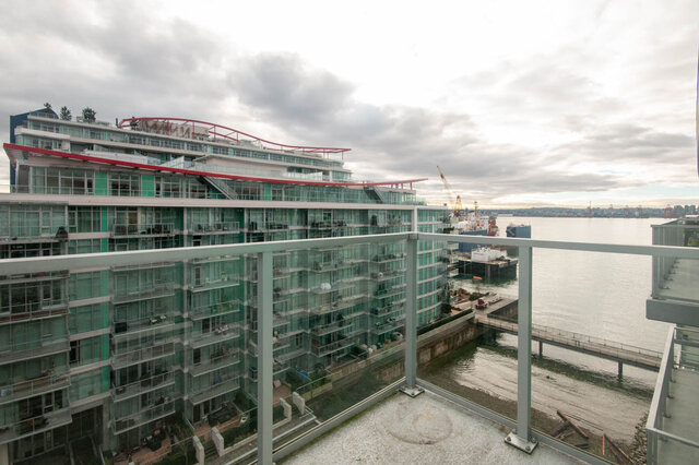 Spacious 2-bedroom condo with stunning city waterfront view and modern balcony. - 912 - 175 Victory Ship Way, North Vancouver