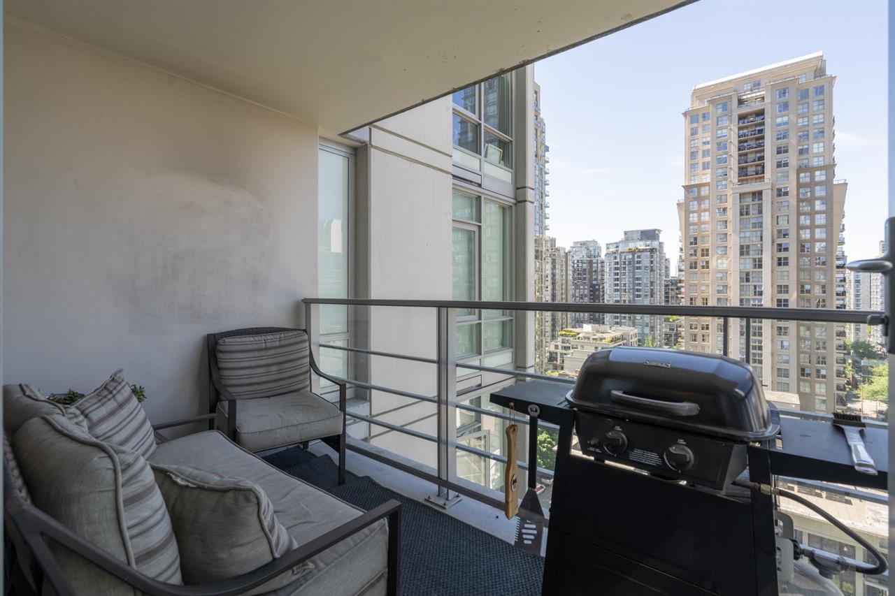 accommodations in vancouver downtown