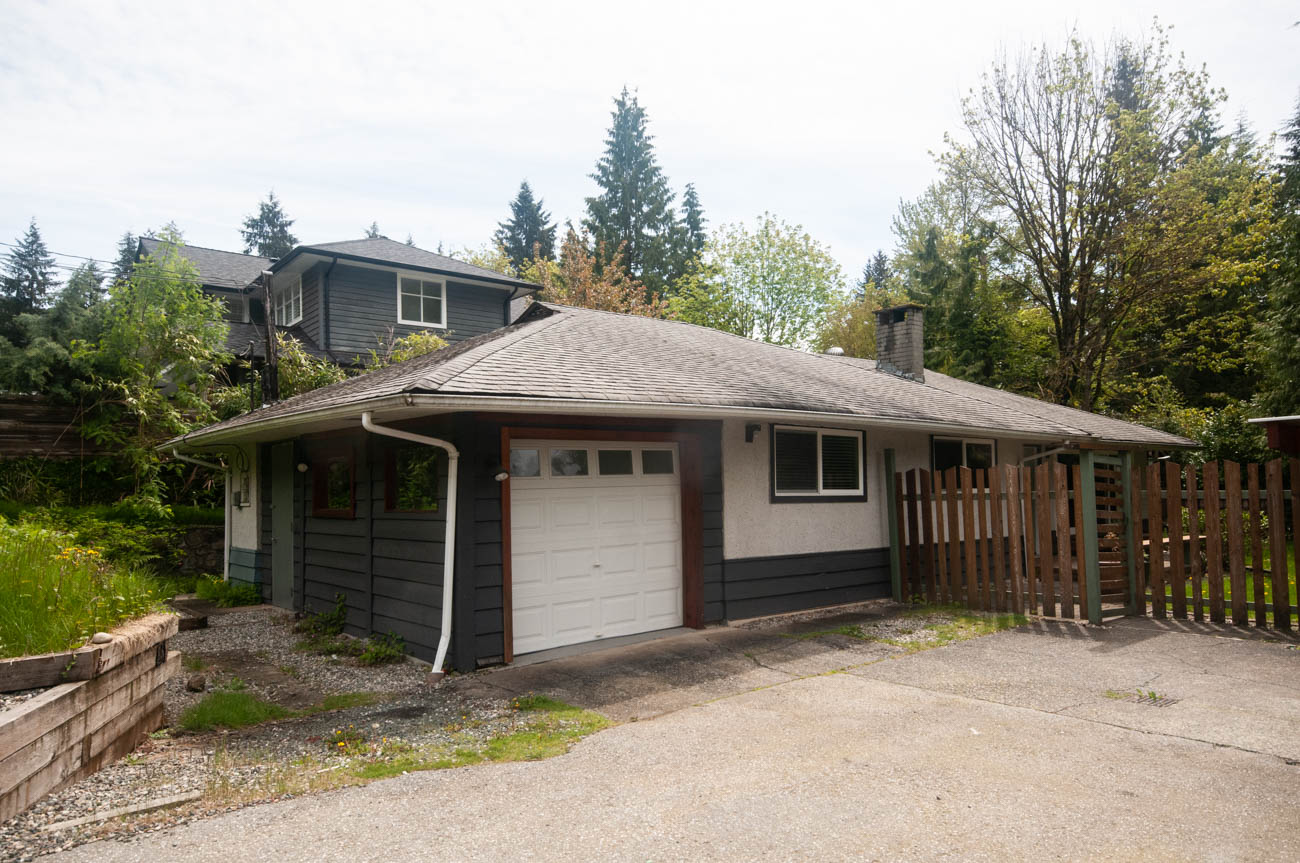 4982 cliffridge ave north vancouver capilano