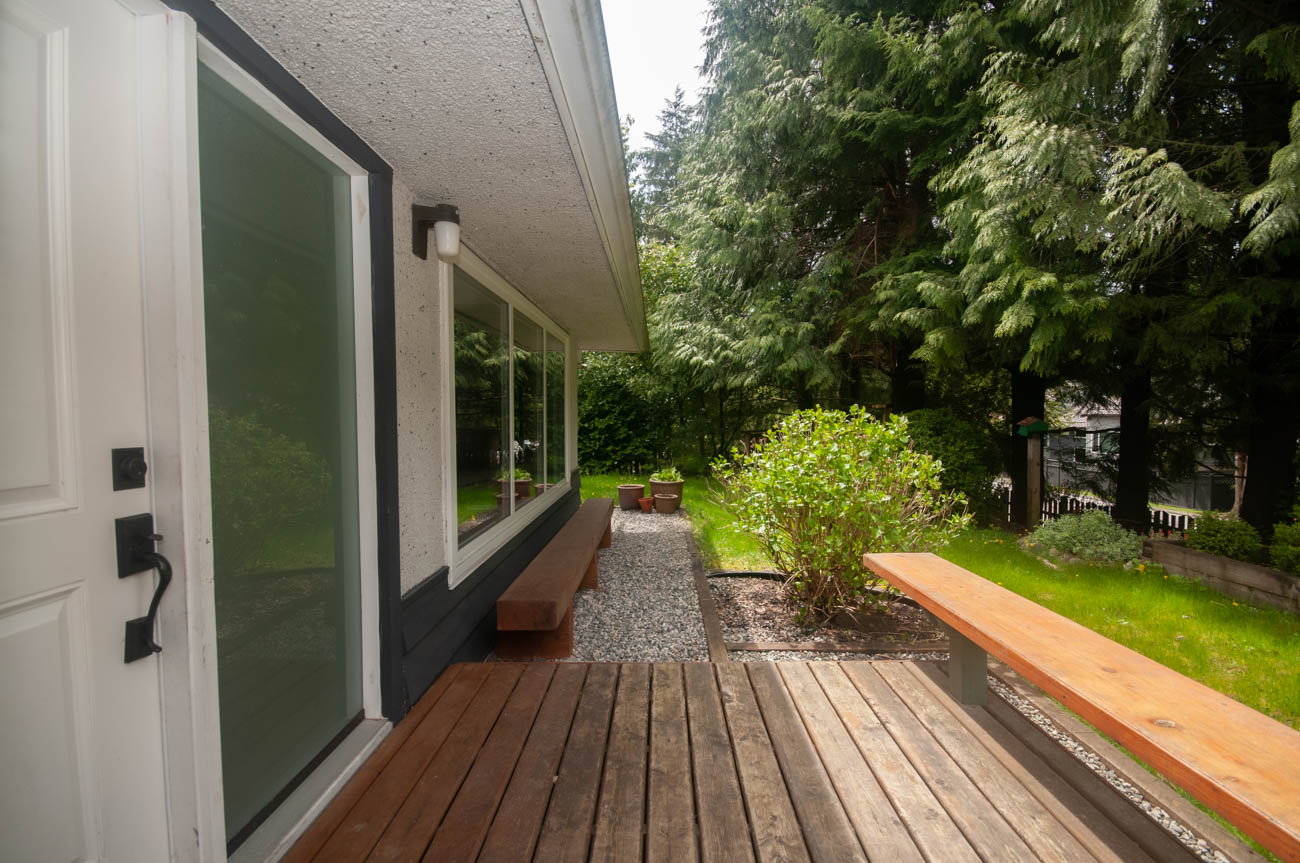 4982 cliffridge ave north vancouver capilano