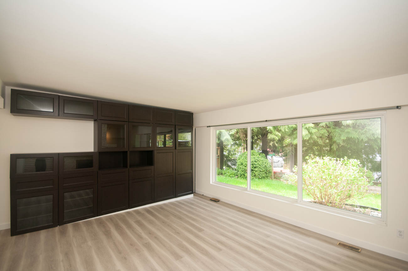 4982 cliffridge ave north vancouver capilano