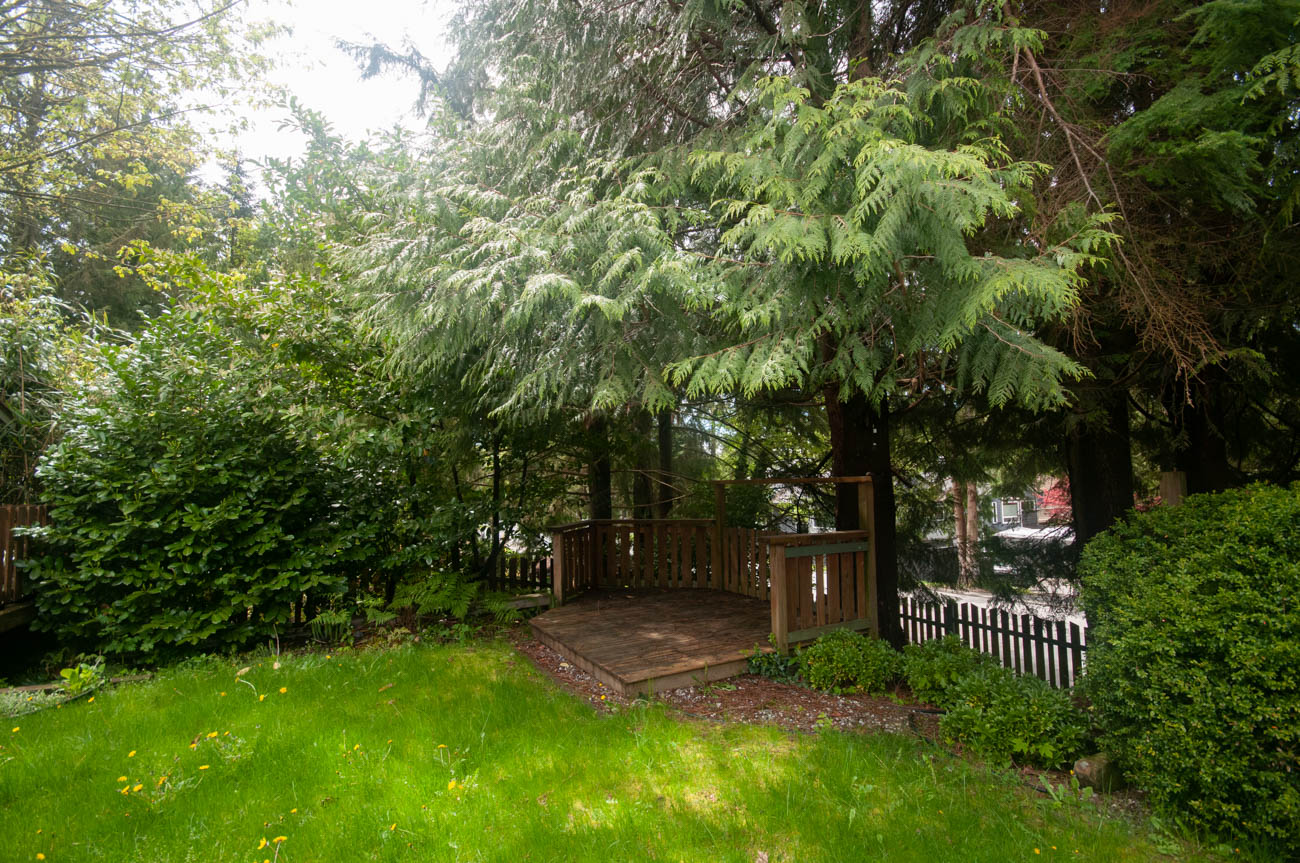 4982 cliffridge ave north vancouver capilano