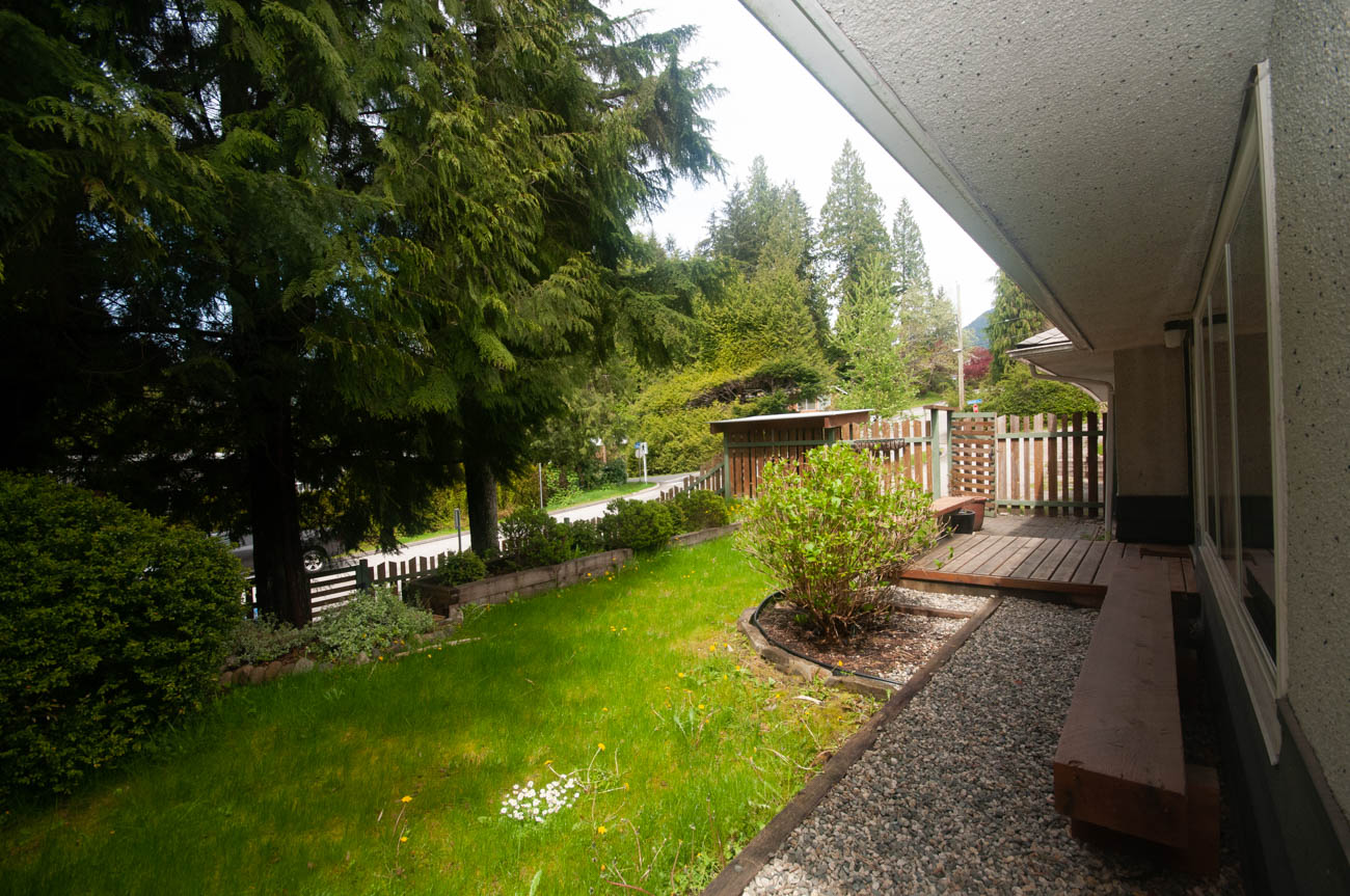 4982 cliffridge ave north vancouver capilano