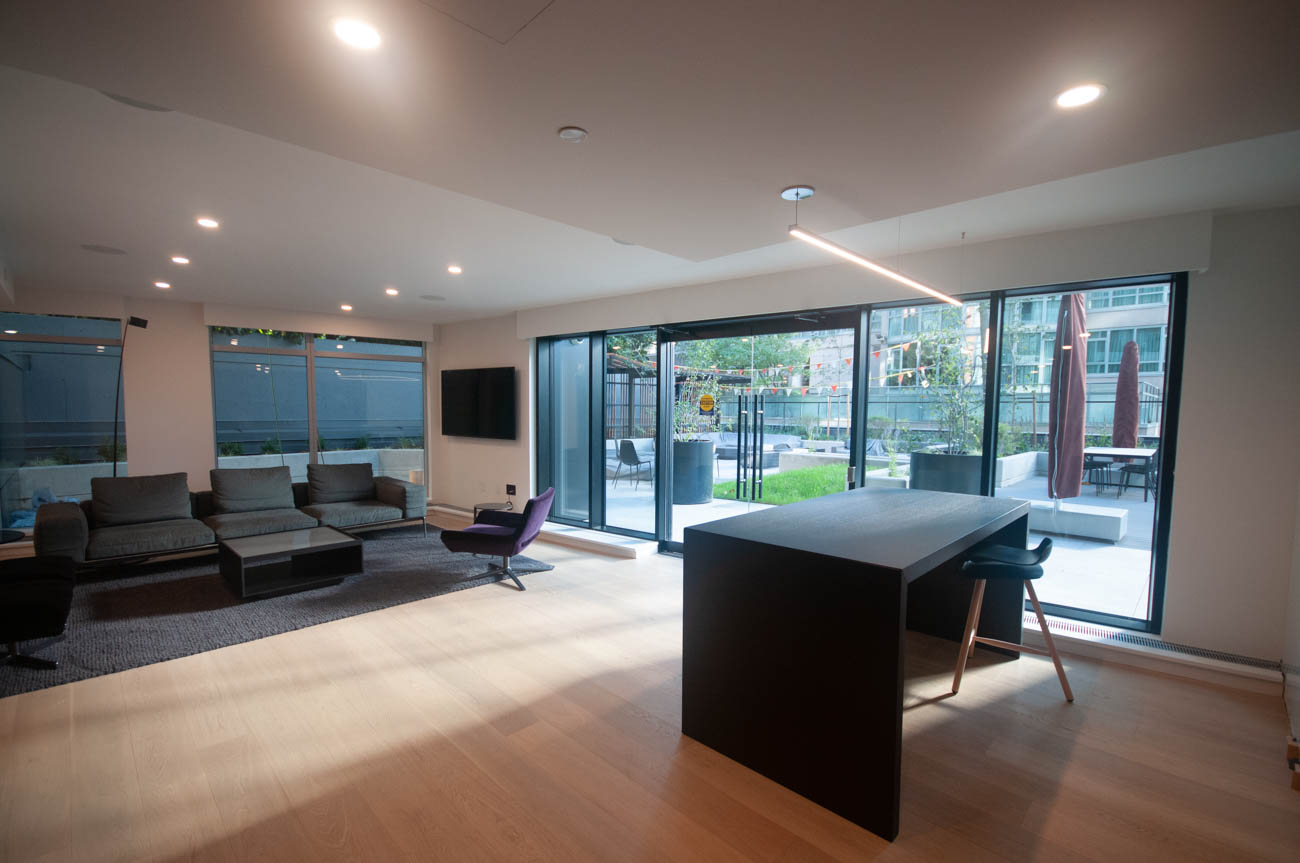 unfurnished downtown
