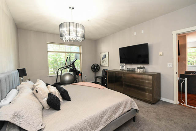 unfurnished capilano