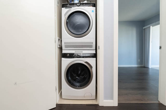 unfurnished olympic village vancouver