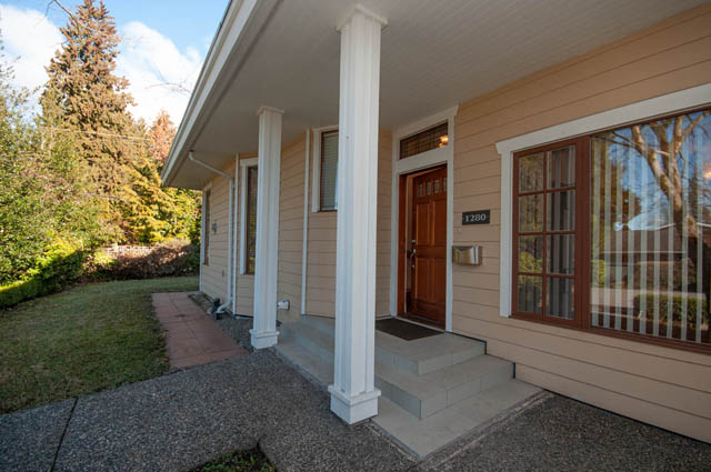 1280 braeside st west vancouver sentinel hill