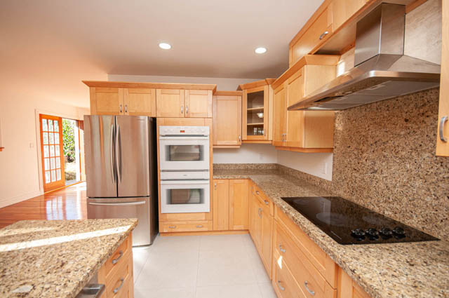 1280 braeside st west vancouver sentinel hill
