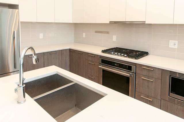 406 625 east 3rd street north vancouver lower lonsdale