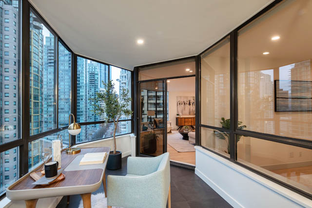 Bright living room with city view and modern furnishings. - 1402 - 738 Broughton St, Vancouver Downtown