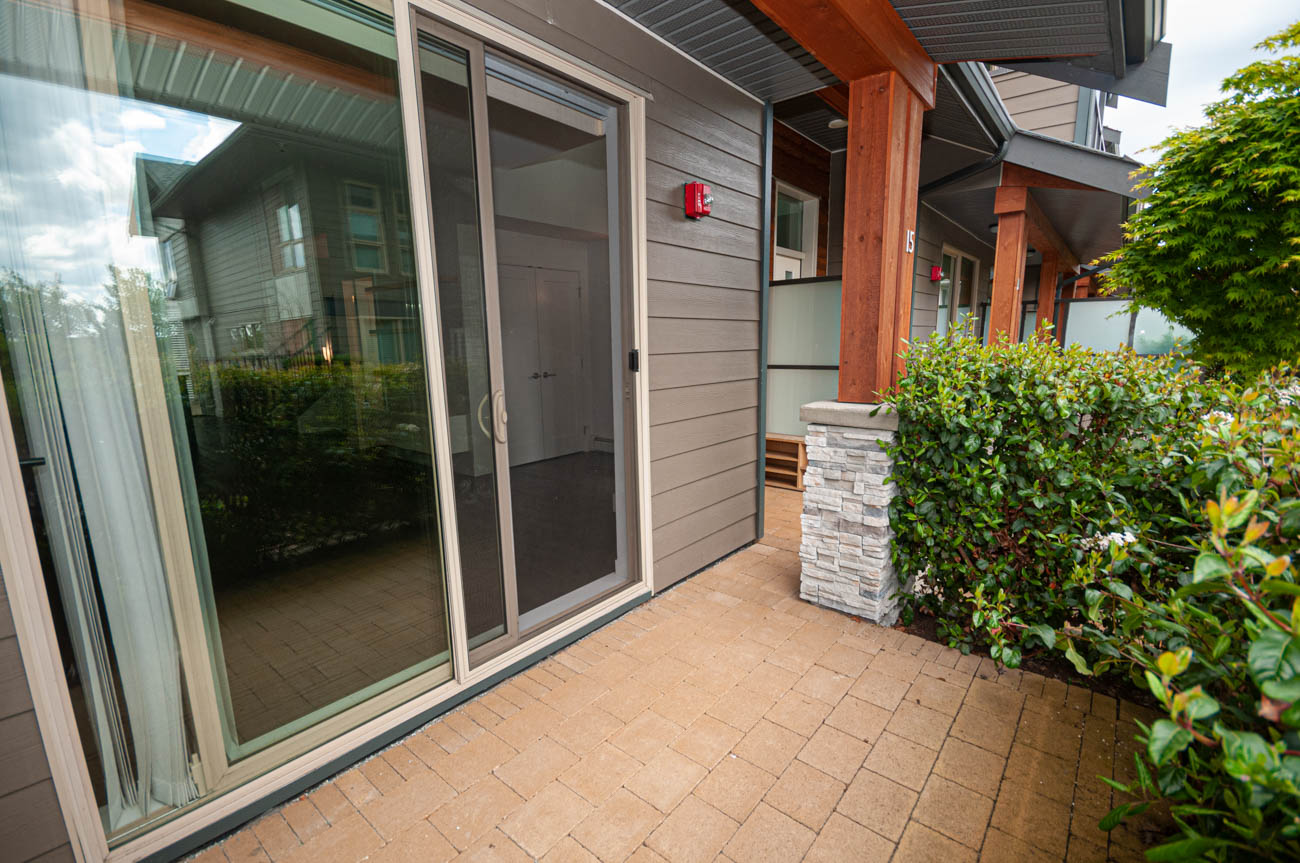 3 bed Townhouse In North Vancouver Lower Lonsdale