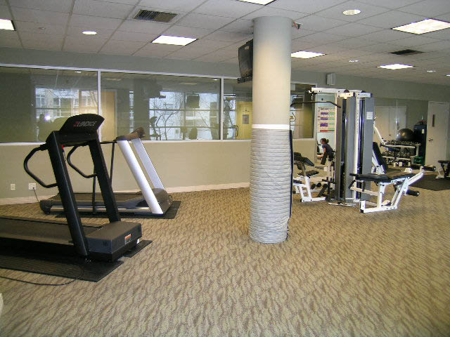 Bright and spacious gym with cardio equipment and weight machines. - 1105 - 198 Aquarius Mews, Vancouver Downtown