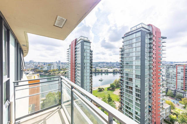 coopers lookout rentals yaletown