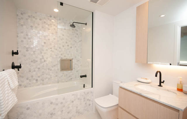 1704 1180 broughton st vancouver downtown west end