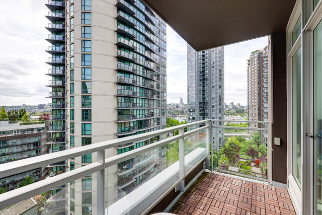 1207 - 1372 Seymour St - Condo - Downtown - Photo 16 of 44