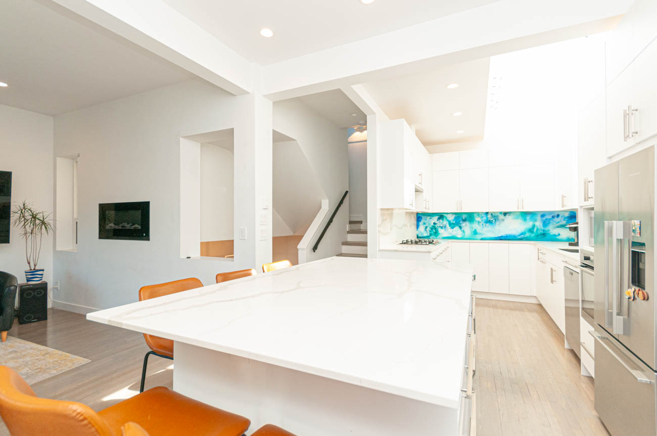 3241 west 2nd vancouver west side kitsilano