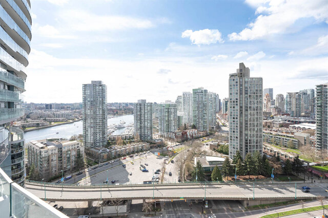 2204 - 89 Nelson Street - Condo - Yaletown - Photo 2 of 28