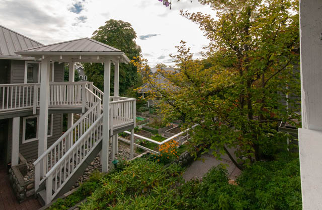 207 1528 bowser ave north vancouver norgate