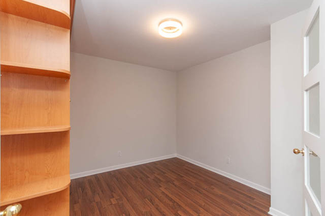 207 1528 bowser ave north vancouver norgate