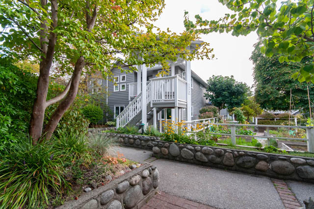 207 1528 bowser ave north vancouver norgate