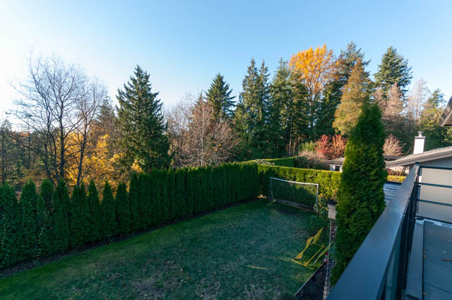 2767 crescentview dr north vancouver edgemont
