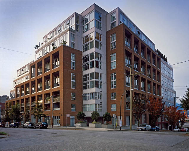 627 289 alexander ave vancouver downtown 