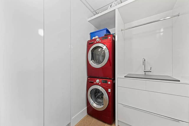 1001 1633 ontario st vancouver west side olympic village
