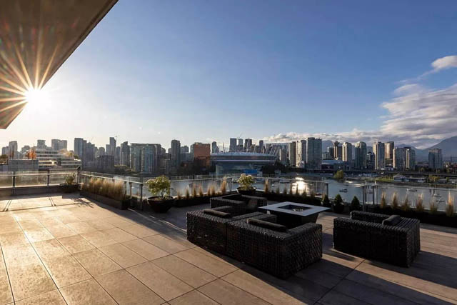 1001 1633 ontario st vancouver west side olympic village