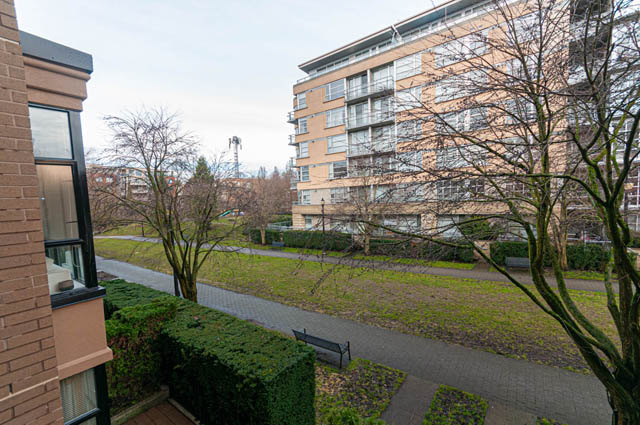 202 2175 salal drive vancouver west side kitsilano