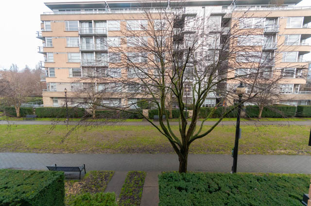 202 2175 salal drive vancouver west side kitsilano
