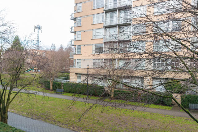 202 2175 salal drive vancouver west side kitsilano
