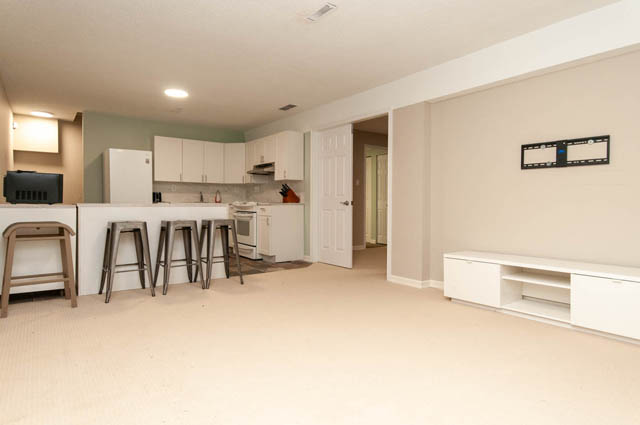 2275 lloyd ave north vancouver pemberton heights