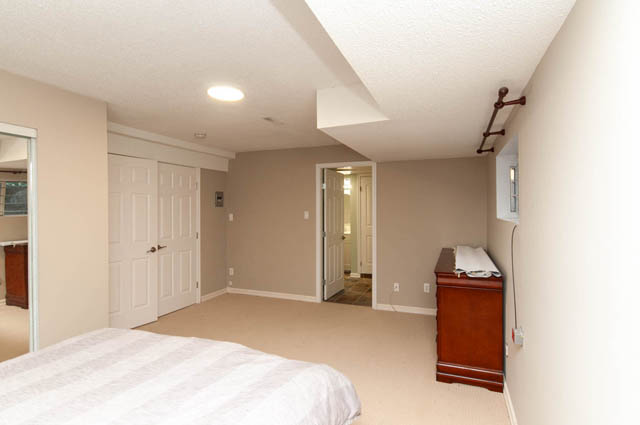 2275 lloyd ave north vancouver pemberton heights