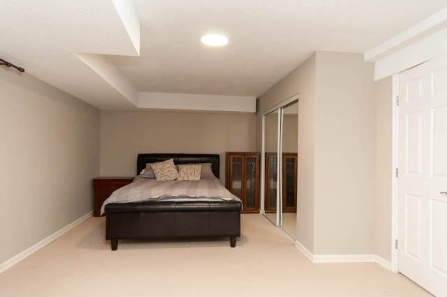 2275 lloyd ave north vancouver pemberton heights