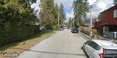 Street view of 2275 Lloyd Ave