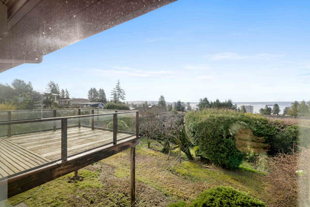 2366 nelson ave west vancouver dundarave