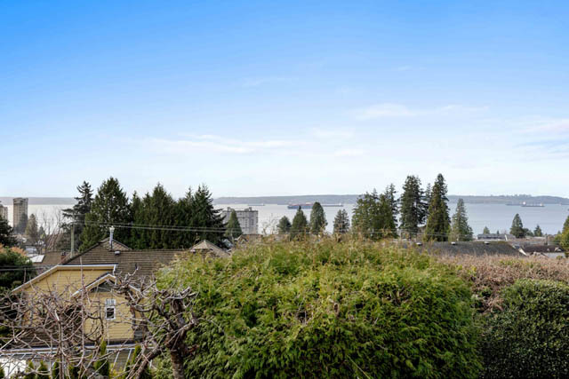 2366 nelson ave west vancouver dundarave