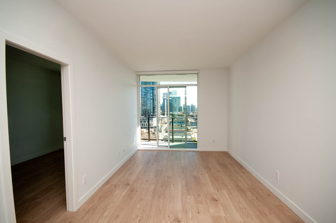 Burnaby 1 bedroom condo in Brentwood
