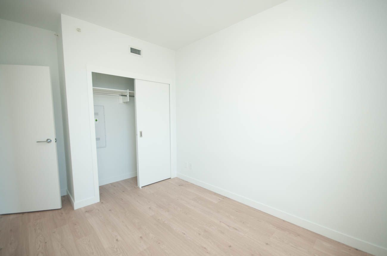 Burnaby 1 bedroom condo in Brentwood