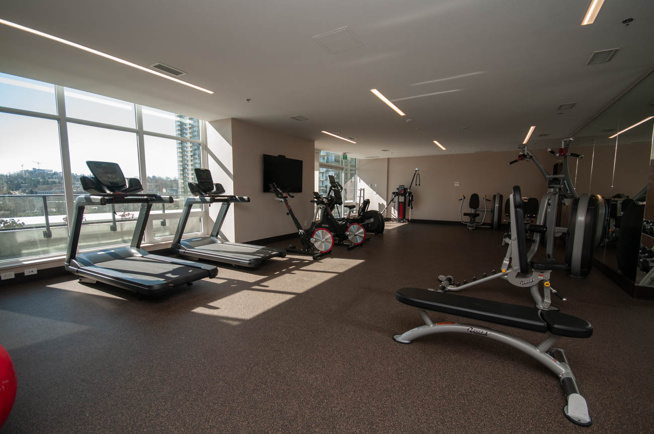 Burnaby 1 bedroom condo in Brentwood