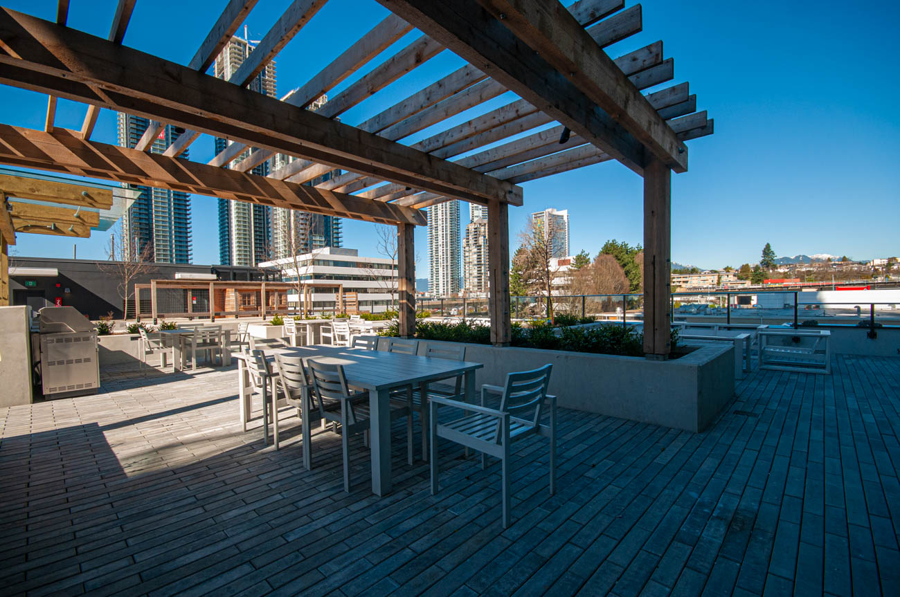 Burnaby 1 bedroom condo in Brentwood