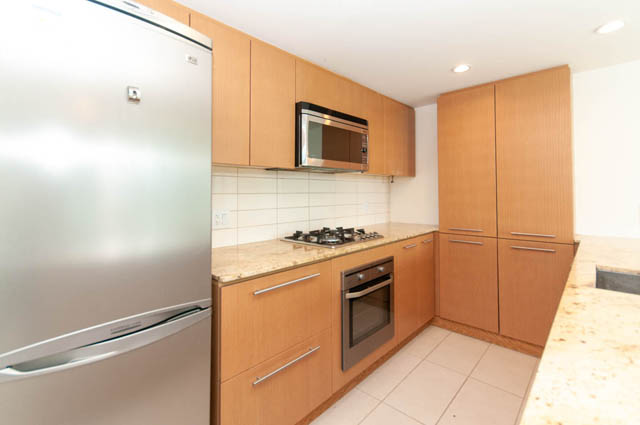 507 522 west 8th ave vancouver west side fairview