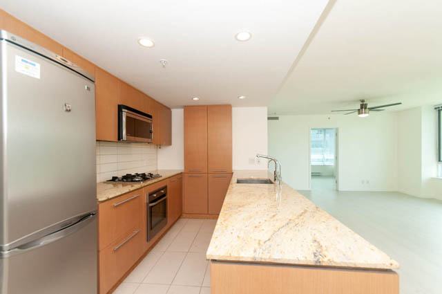 507 522 west 8th ave vancouver west side fairview