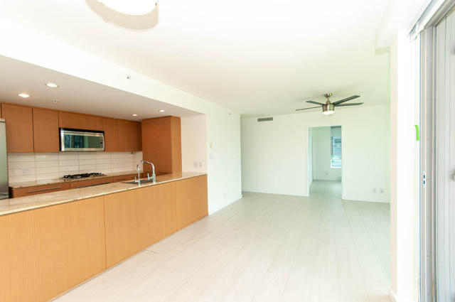 507 522 west 8th ave vancouver west side fairview